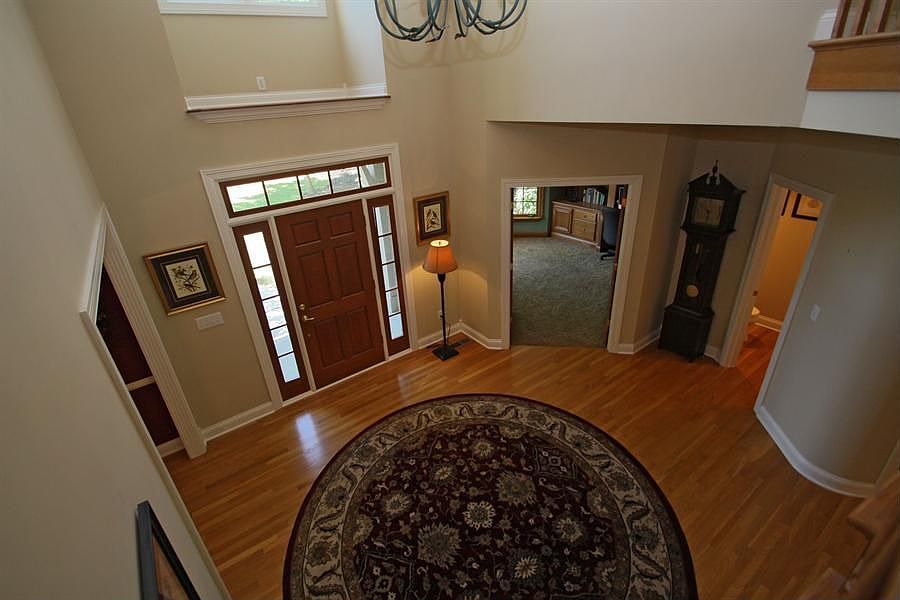 2nd image of 16529 Haddam Ln