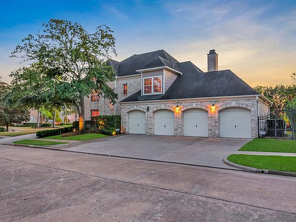 4th image of 2502 Autumn Shore Cir
