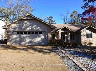 3 Gandesa Way, Hot Springs Village, AR 71909
