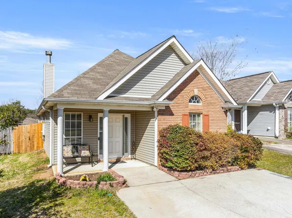 232 Hidden Creek Pkwy, Pelham, AL 35124