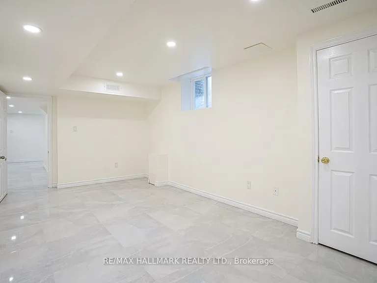 77 Wheelwright Dr #BASEMENT — Photo 14