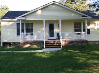 9328 McKenzie Dr, Mechanicsville, VA 23116