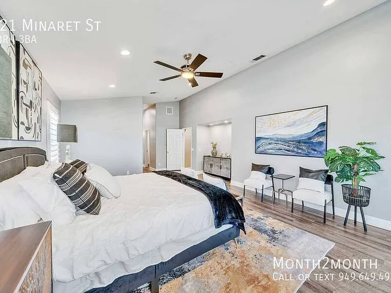 421 Minaret St — Photo 29