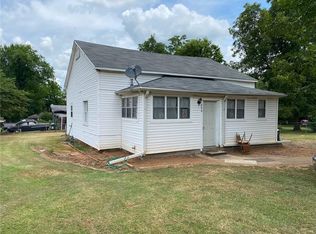706 4th St, Charleston, AR 72933