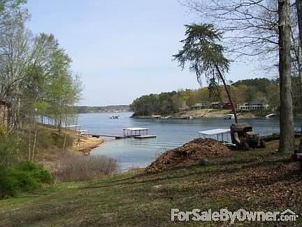 2nd image of 80 Ivey Ln