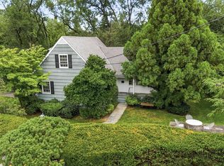 20 Bird Place, White Plains, NY 10605