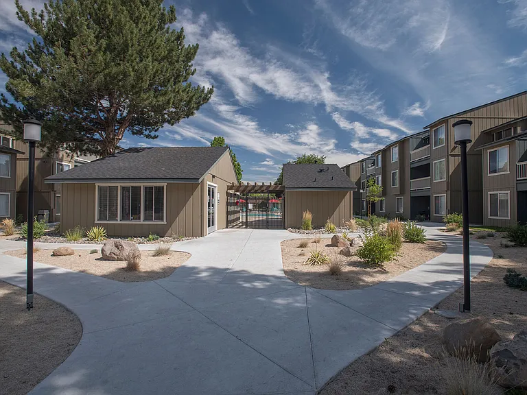 Keyway Apartments — Photo 5