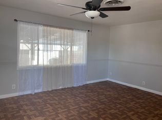 1417 Rosalia Dr, Bakersfield, CA 93304