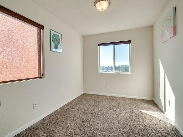 15610 SE Vivian Way — Photo 10