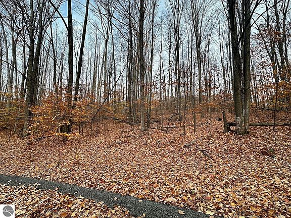 3rd image of LOT 23 Schutzen Ln