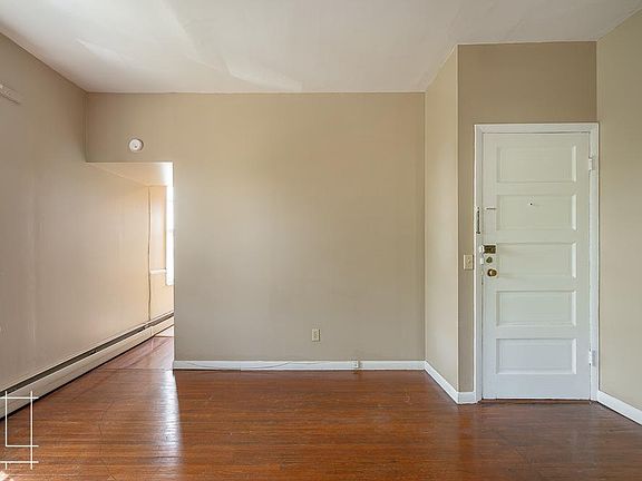 4th image of 297 W 6th Ave #B