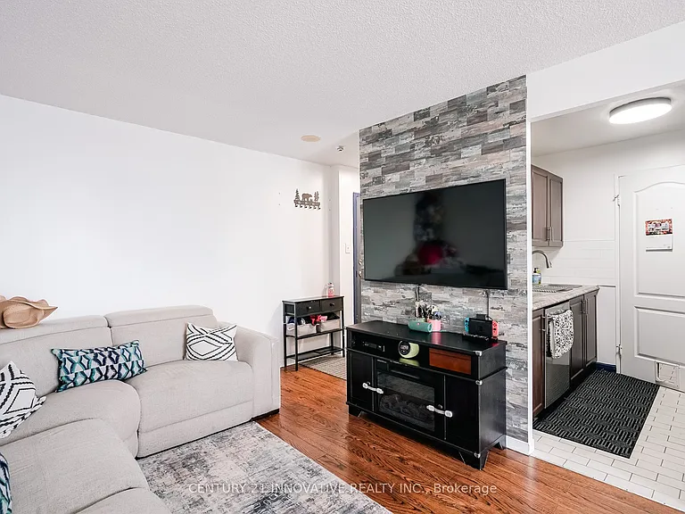 330 McCowan Rd #1702 — Photo 12