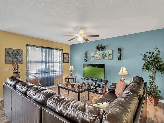 5th image of 130 Tracy Cir