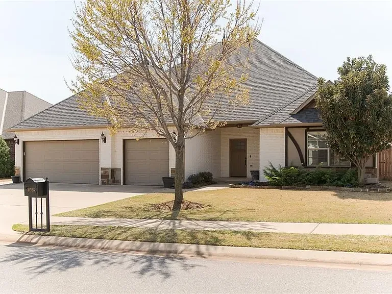 3008 Wind Call Ln — Photo 1