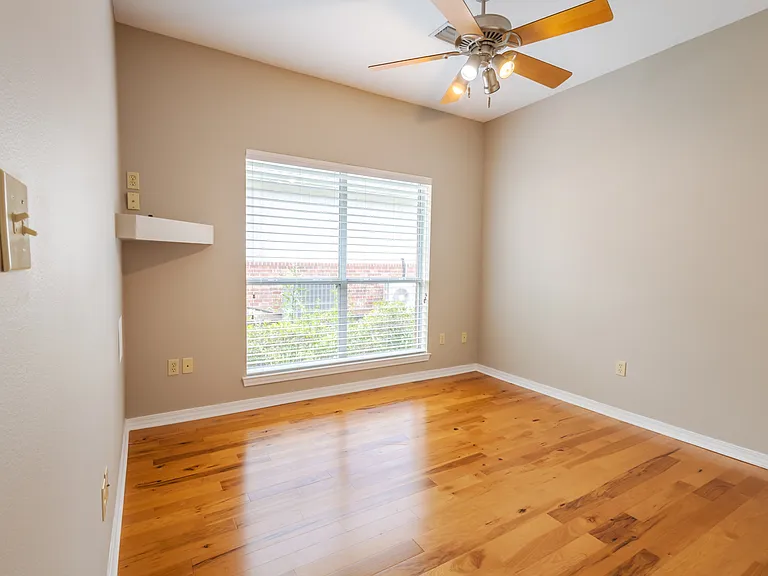 5805 Dunbar Cir — Photo 18