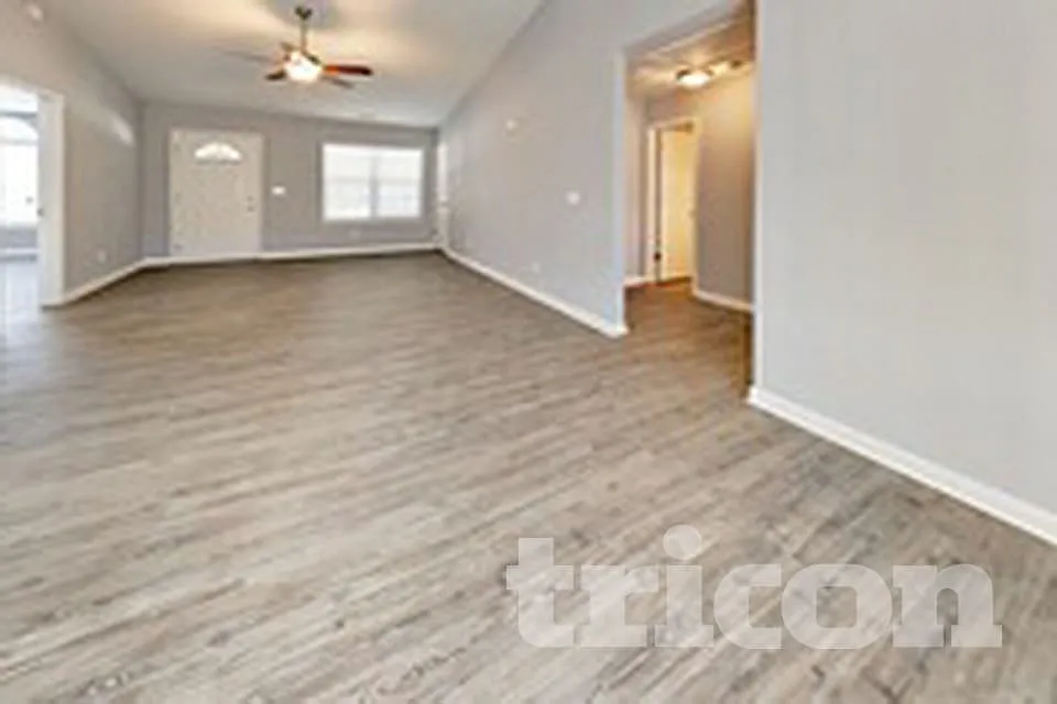 Building Photo - 793 Sir Raleigh Dr