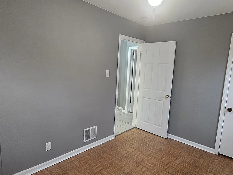 6529 Rockdale St — Photo 9