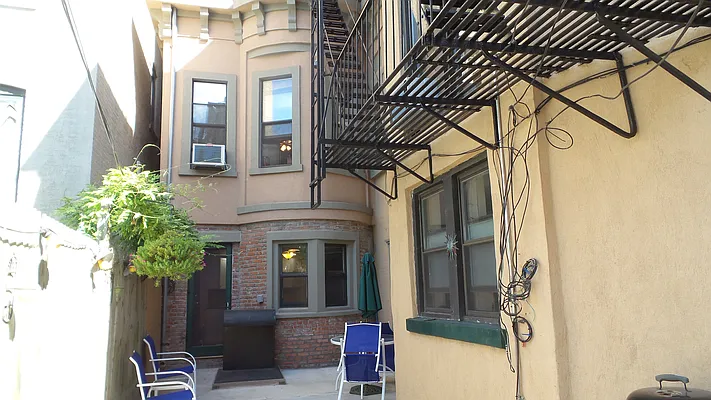 Rented by Brooklyn Real Inc | media 20