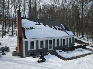 29 Fairlane Dr, Bedford, NH 03110