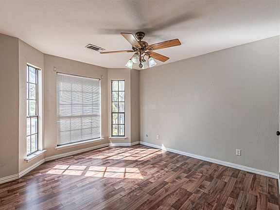 38th image of 8801 Sylvan Ct