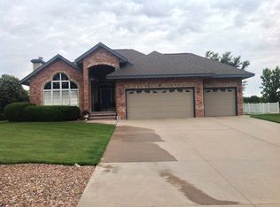 101 Cambridge Ct, Garden City, KS 67846