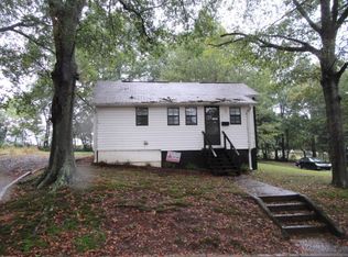 11 5th St, Inman, SC 29349