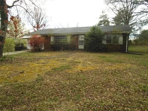 360 Hawkins Rd, Chatham, VA 24531
