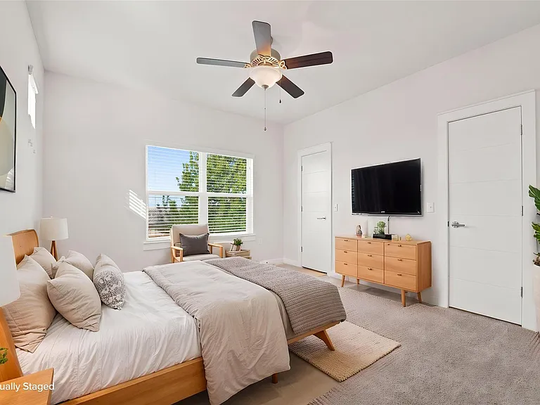8921 Parker Ranch Cir #B — Photo 12