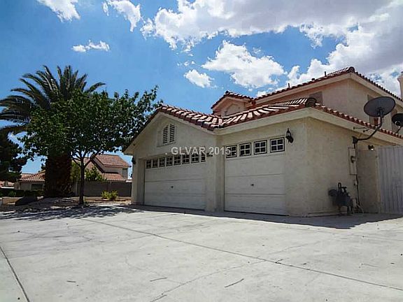 2nd image of 1203 Little Sidnee Dr
