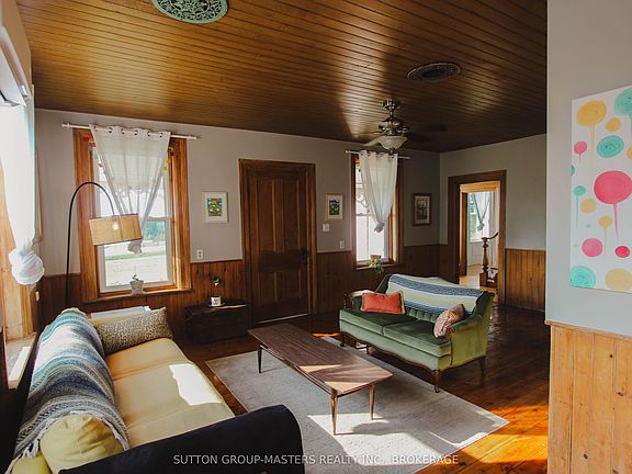 4th image of 3858 County Road 1 E