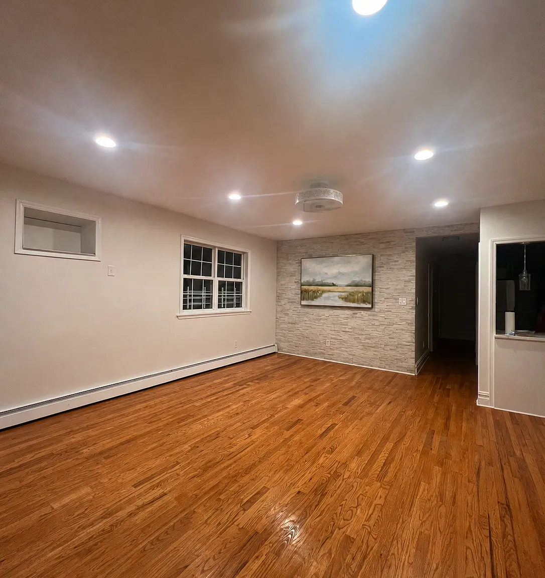 3 bed, 820 sqft, $3,500 — Photo 4