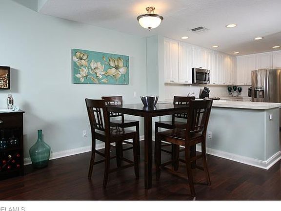 4th image of 28623 Alessandria Cir