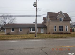 9806 W Route 150 St, Edwards, IL 61528
