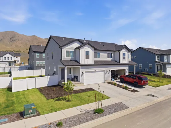 3610 N Stallion St, Eagle Mountain, UT 84005