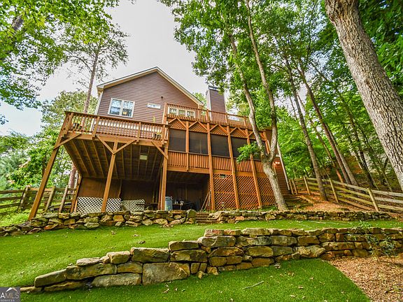 5th image of 173 Indian Oak Dr