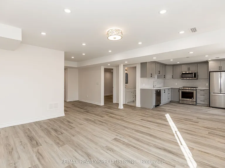 53 Ladder Cres — Photo 11