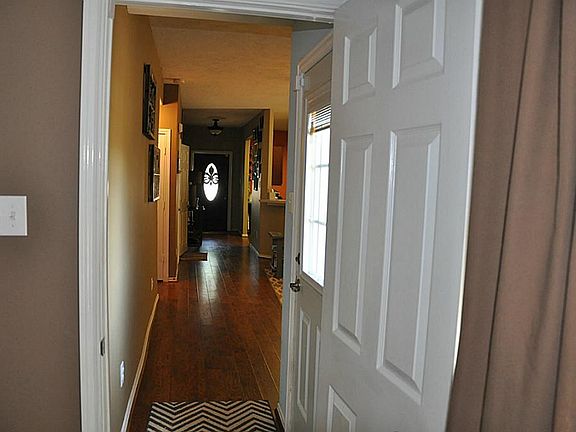 3rd image of 2822 White Sands Dr