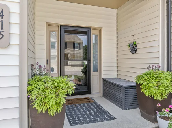 415 Leighann Ridge Ln, Rolesville, NC 27571