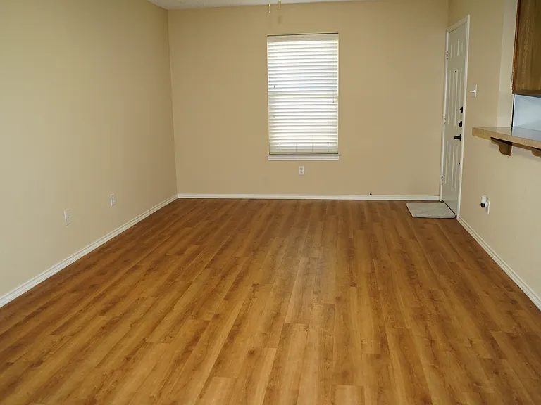5009 Melbourne Dr #1 — Photo 7