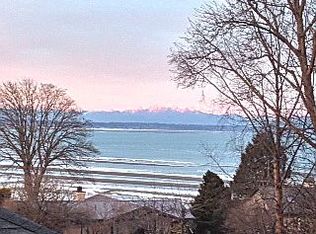 184 Kilarney Pl, Point Roberts, WA