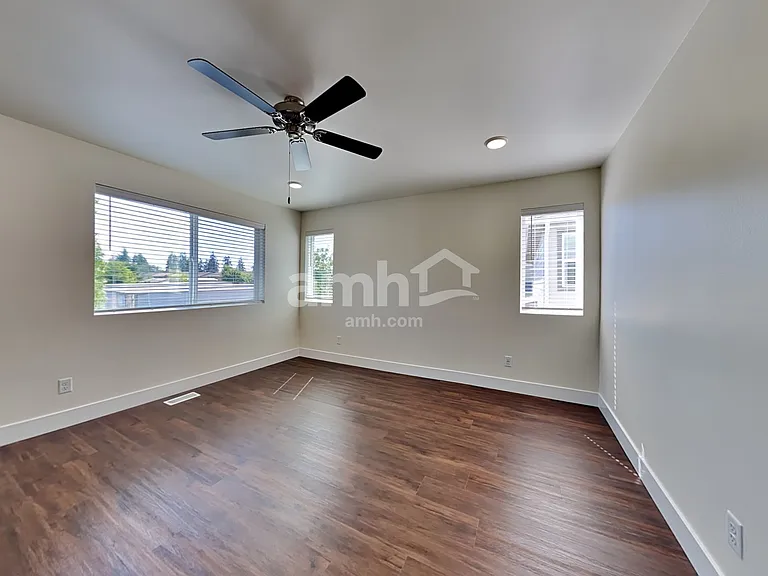 17629 26th Avenue Ct E — Photo 10