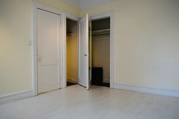 Rented by Oxford Property Group | media 10