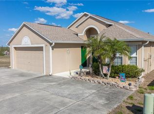 336 Aylesbury Ln, Davenport, FL 33837