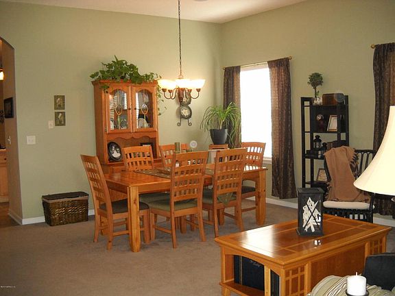 3rd image of 247 Prince Phillip Dr