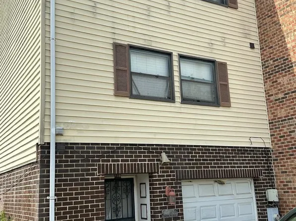 1800 Valley Ter SE, Washington, DC 20032