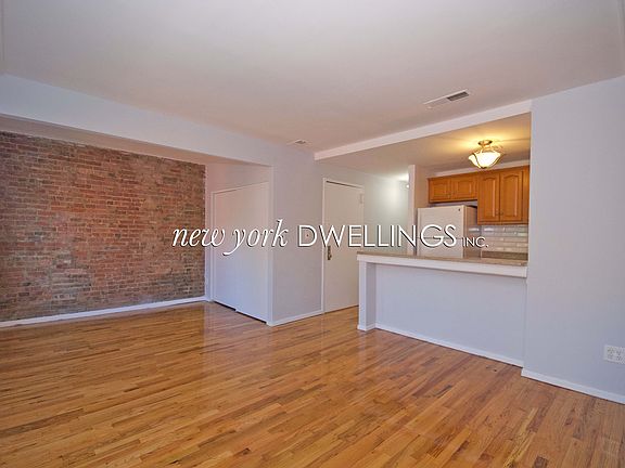 3rd image of 113 Gates Ave APT 4A