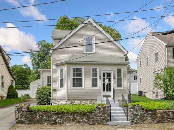 16 Shakespeare Rd, Waltham, MA 02453