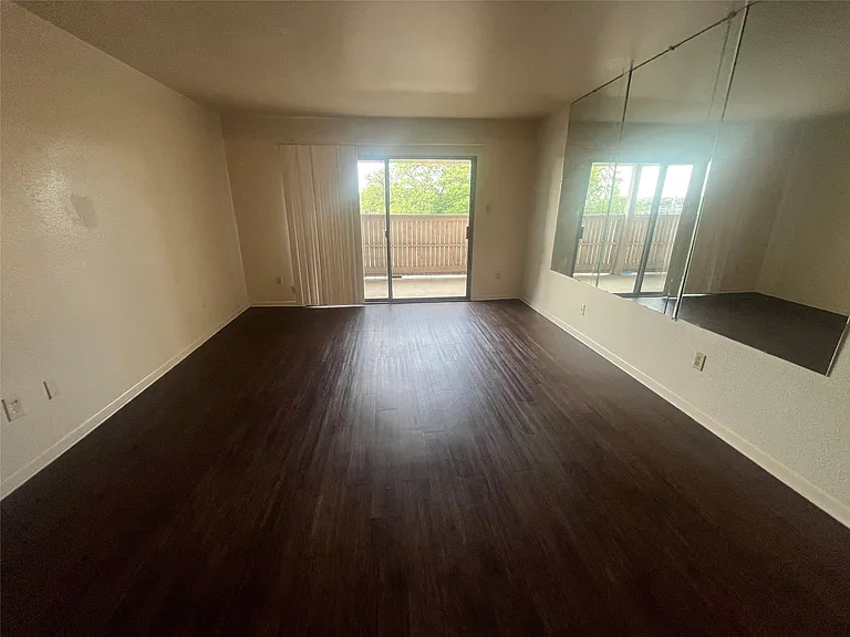 8529 Hearth Dr #34 — Photo 16