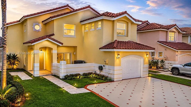 16427 Sw 50th Ter # 15428 Miami, Fl 33185 — Photo 1