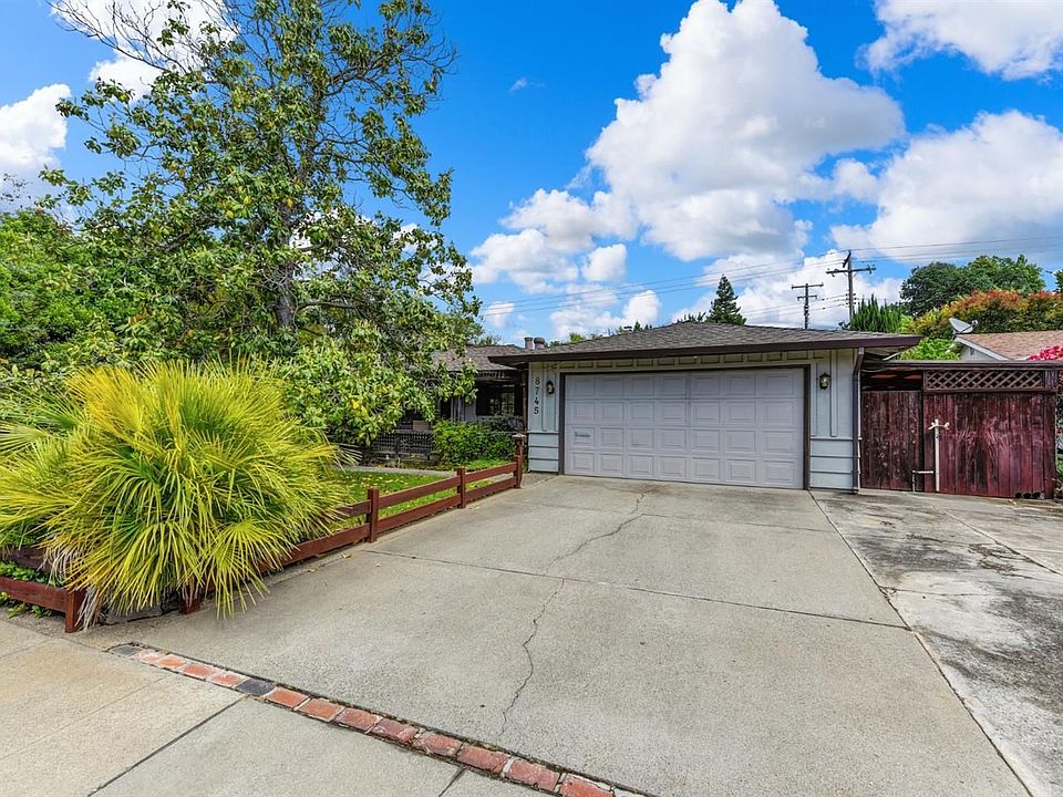 1st image of 8745 Piedra Way